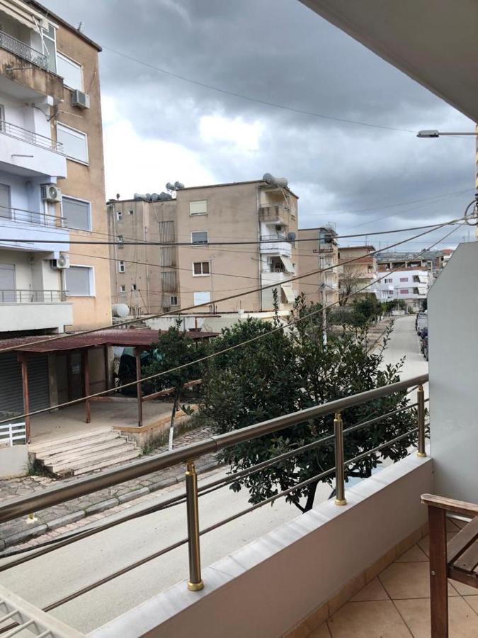 Villa 151 Sarande Bagian luar foto